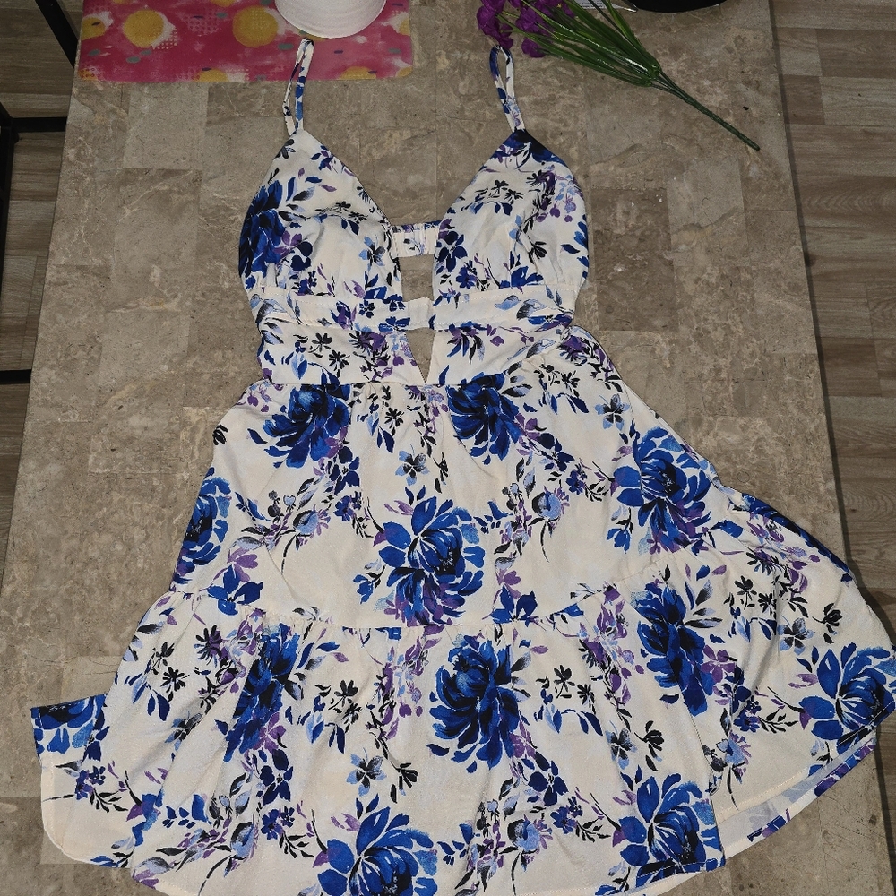 SHEIN Blue and White Floral Dress